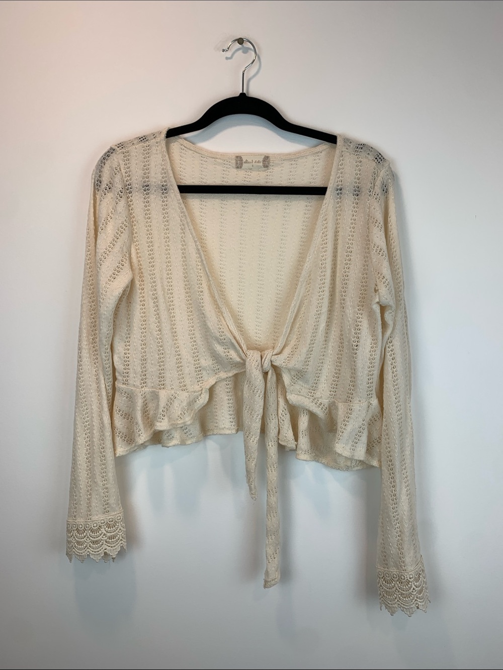 Altar’d State cropped cardigan sz S crochet tie front boho basic preppy indie *